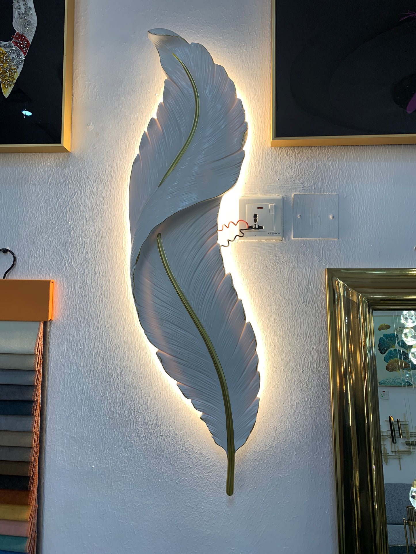 Leaf Wall light
