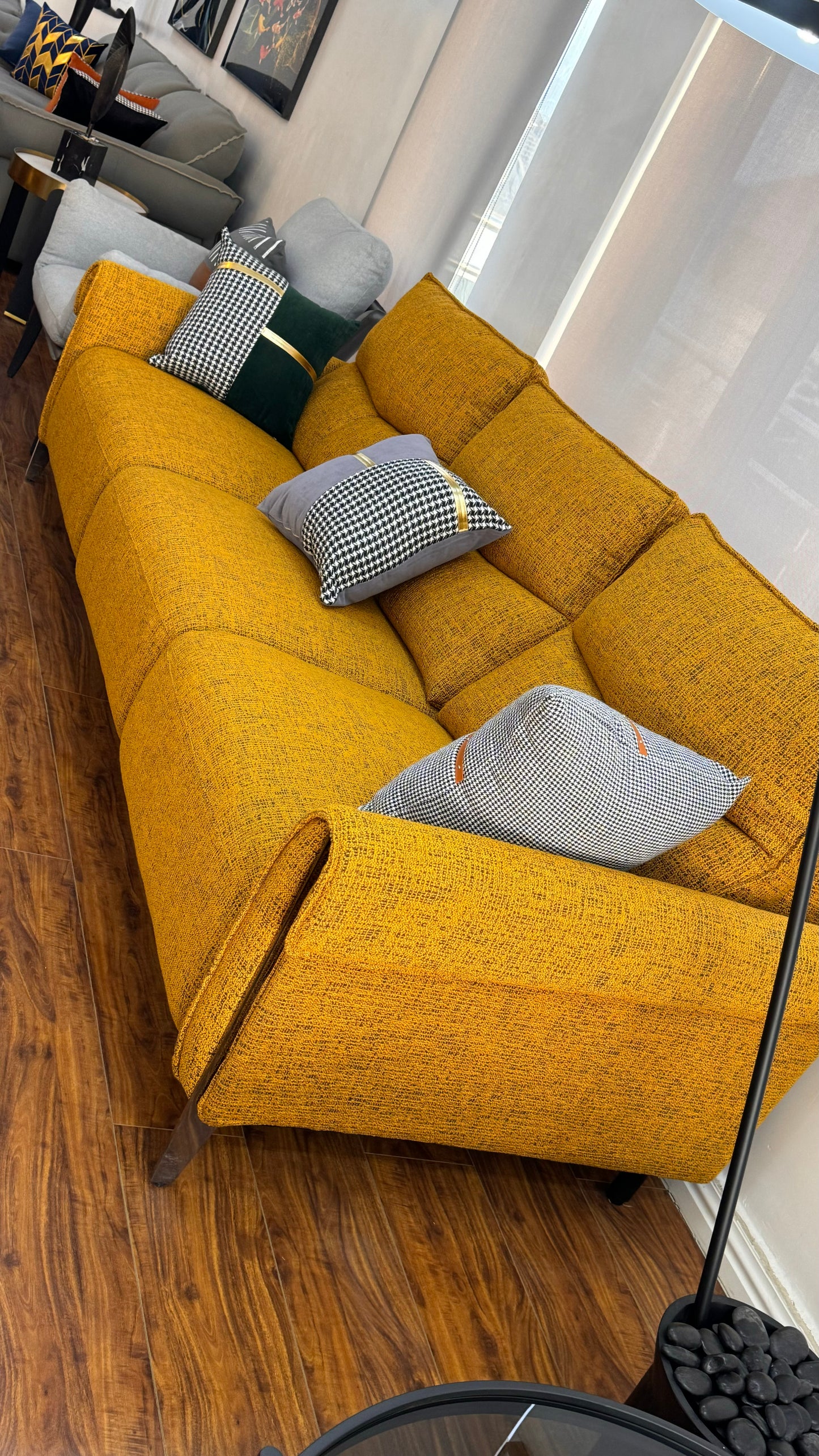 3 and 2 Sseaters Sofa