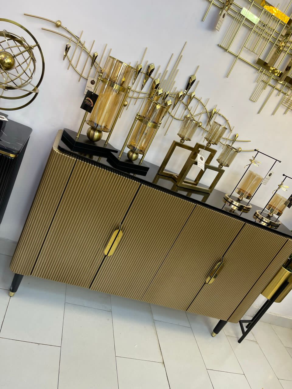 Sideboard