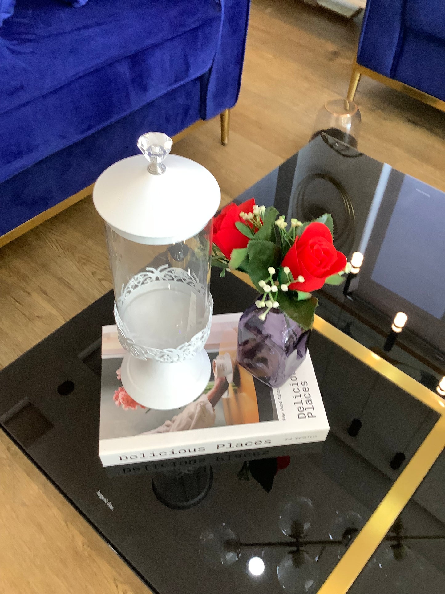 Candle holder