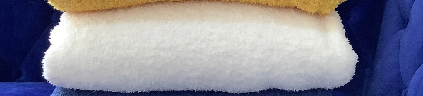 Throw blanket