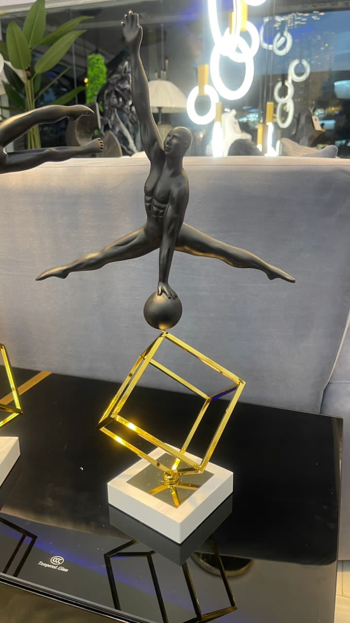 Gymnastics figurine decor