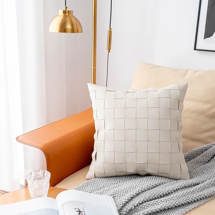Throw pillows