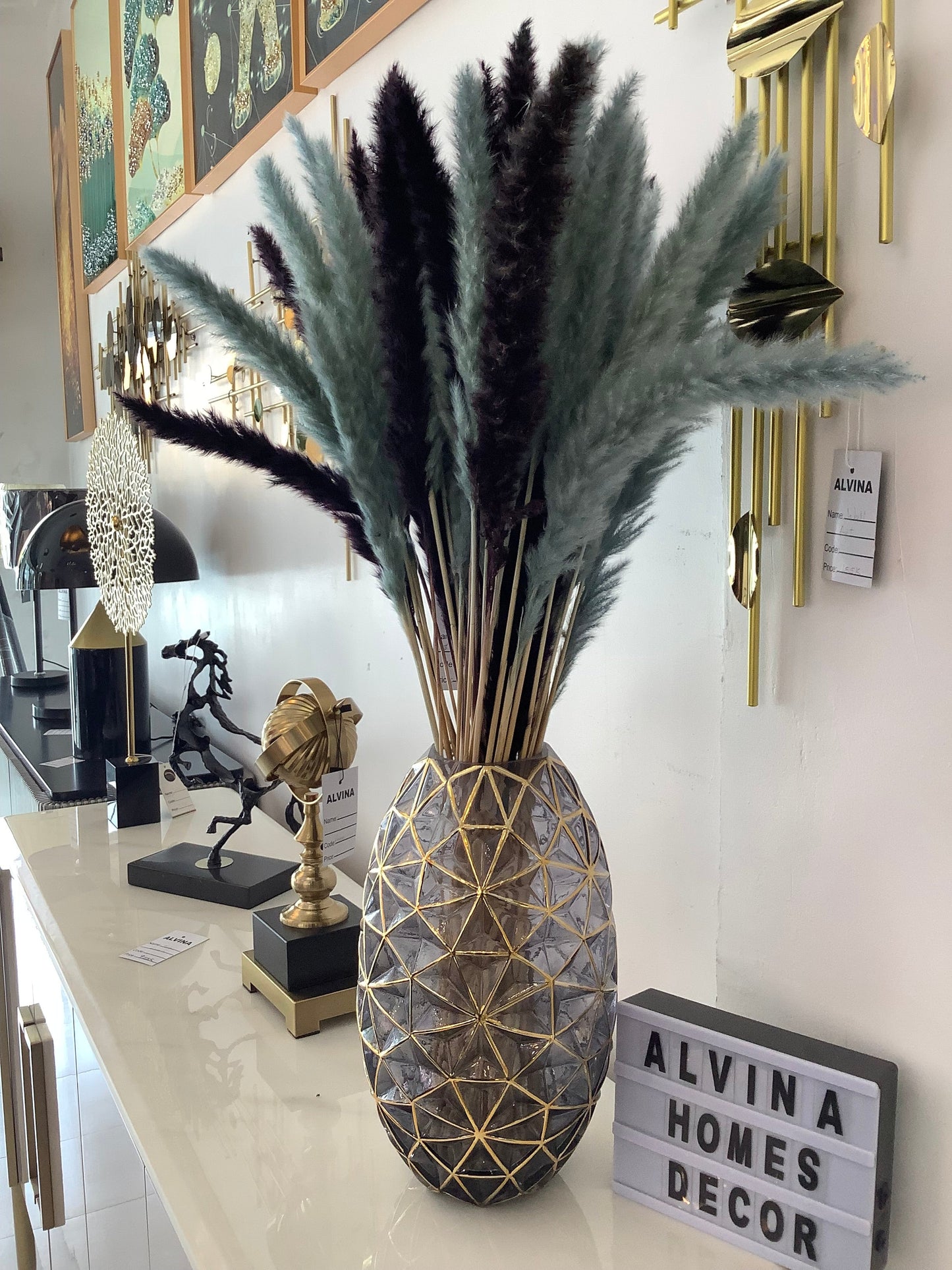 Diamond Vase and pampers