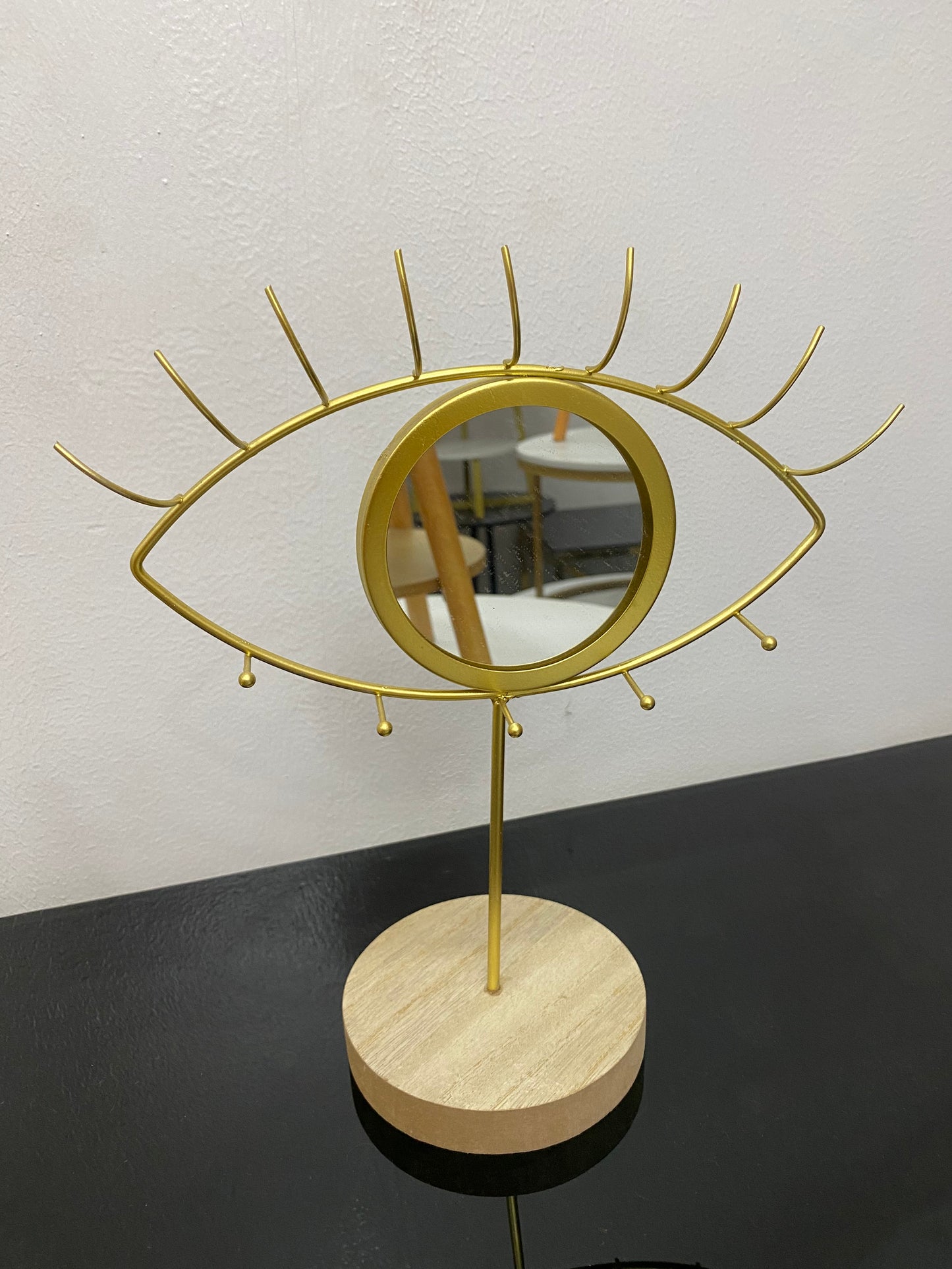 Eye mirror decor
