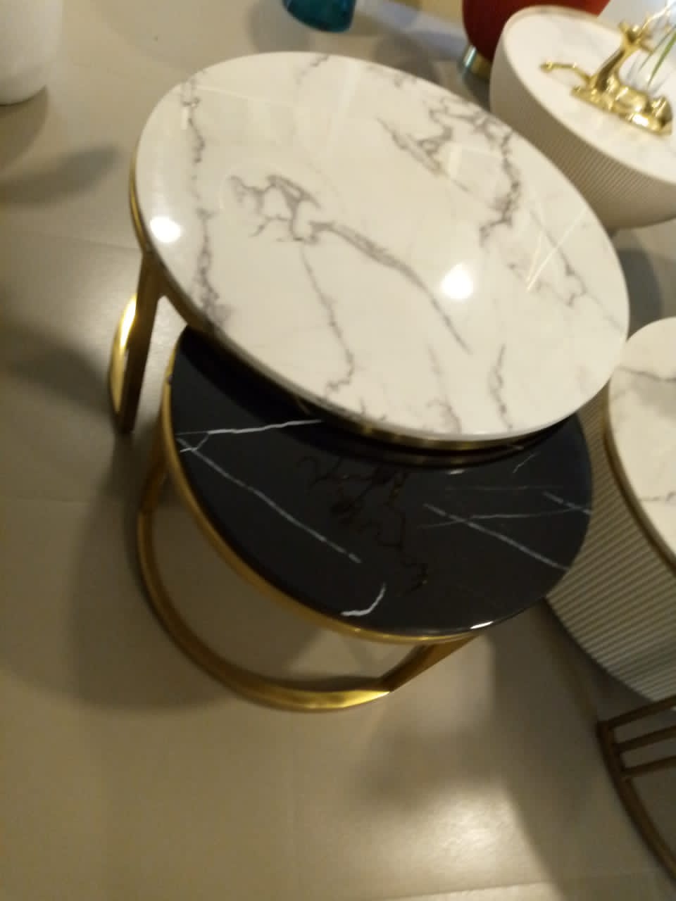 2 in 1 black and white marble top center table