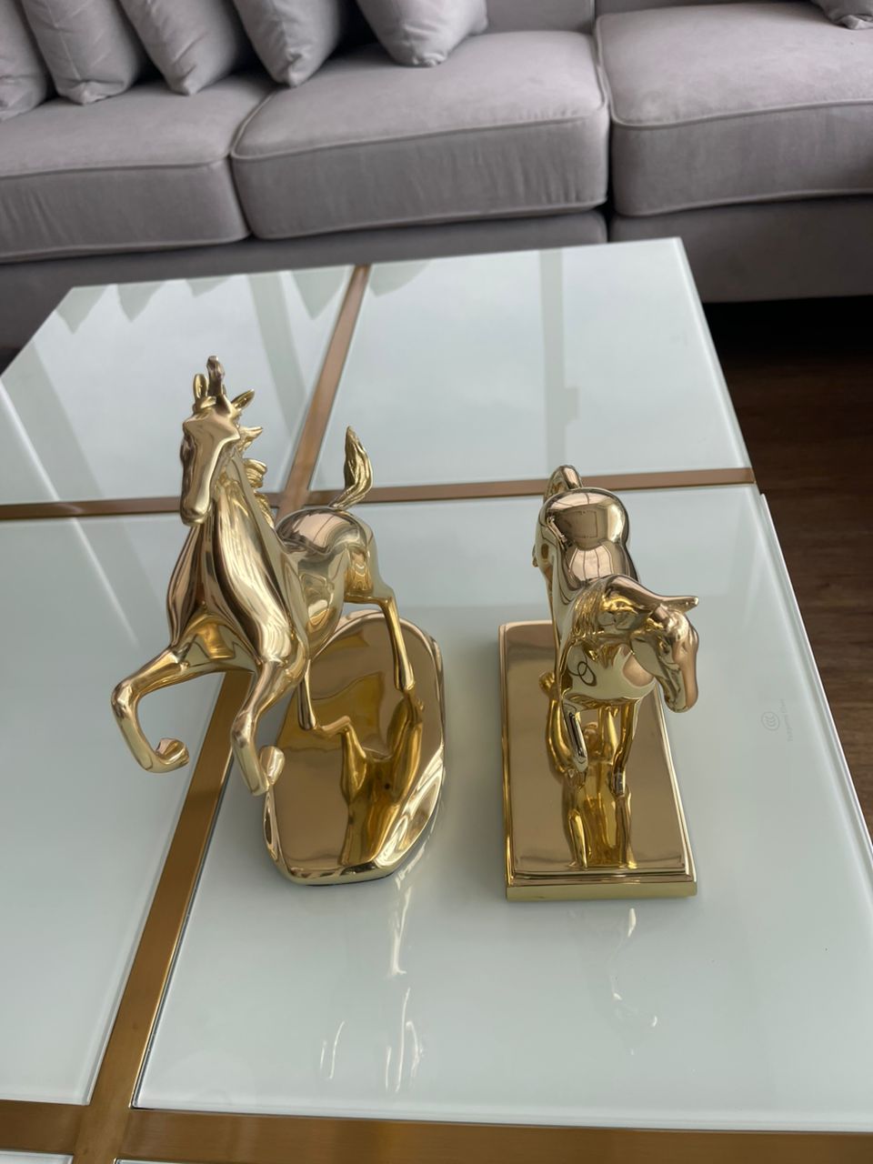 Gold horse decor