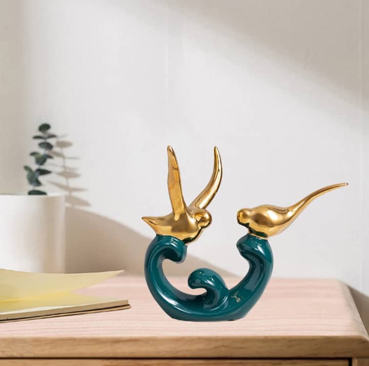 Love birds decor