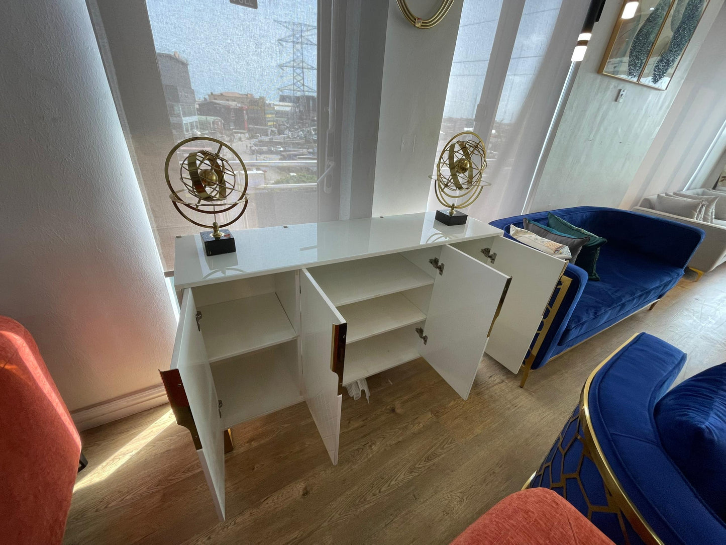 Sideboard