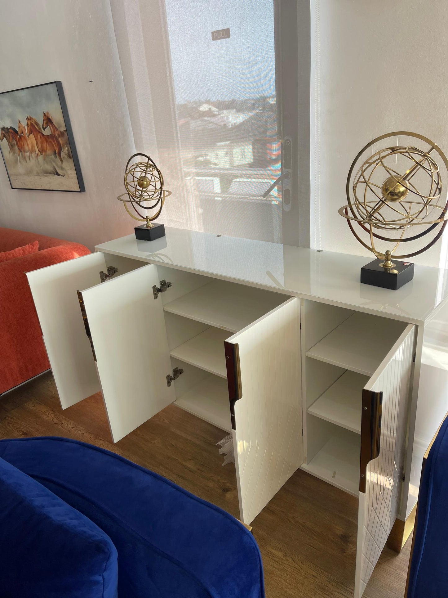 Sideboard