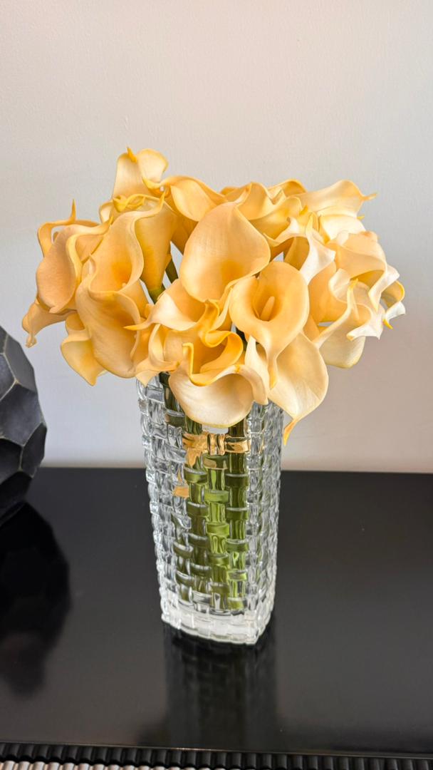 Vase and flowers