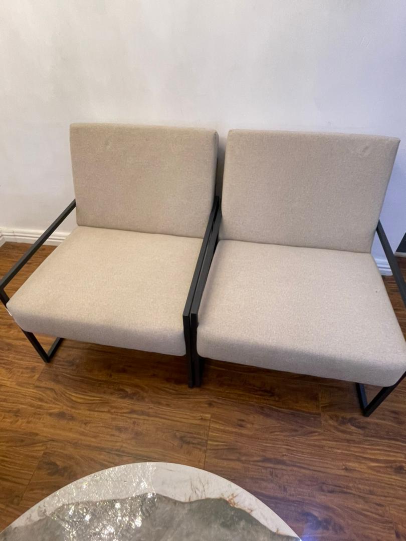 Accent chair