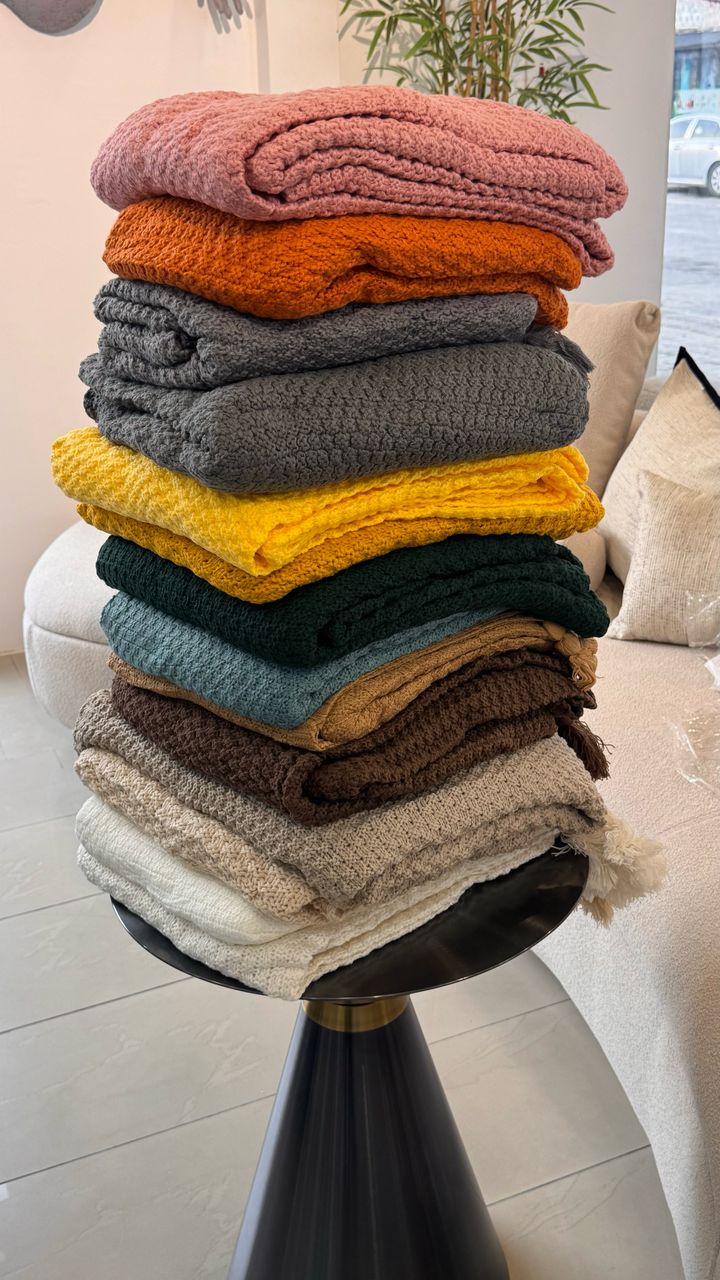 Throw blanket