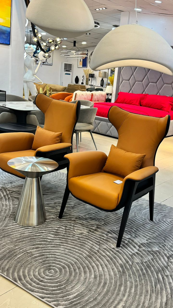 Accent chairs