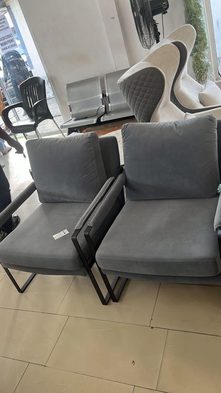 Accent chairs fabric