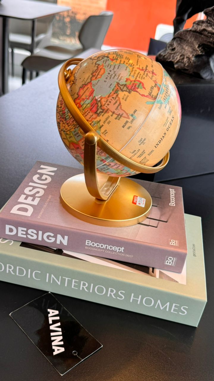 Globe decor