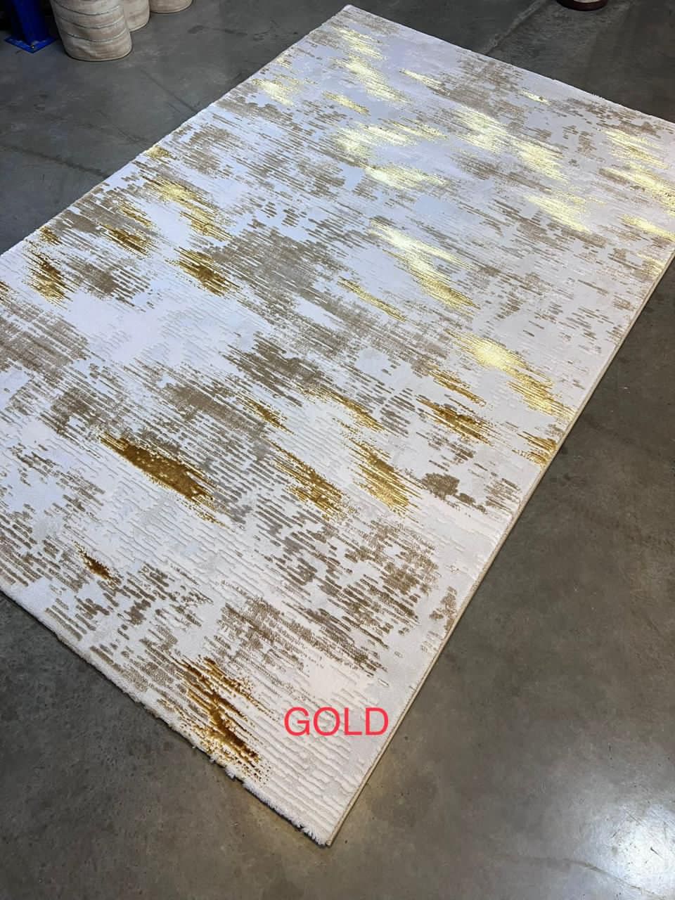 7 by 10ft Rug