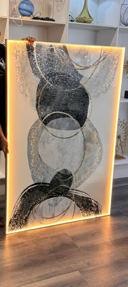 LED1 100 by 150cm crystal frame