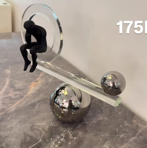 Glass weigh decor