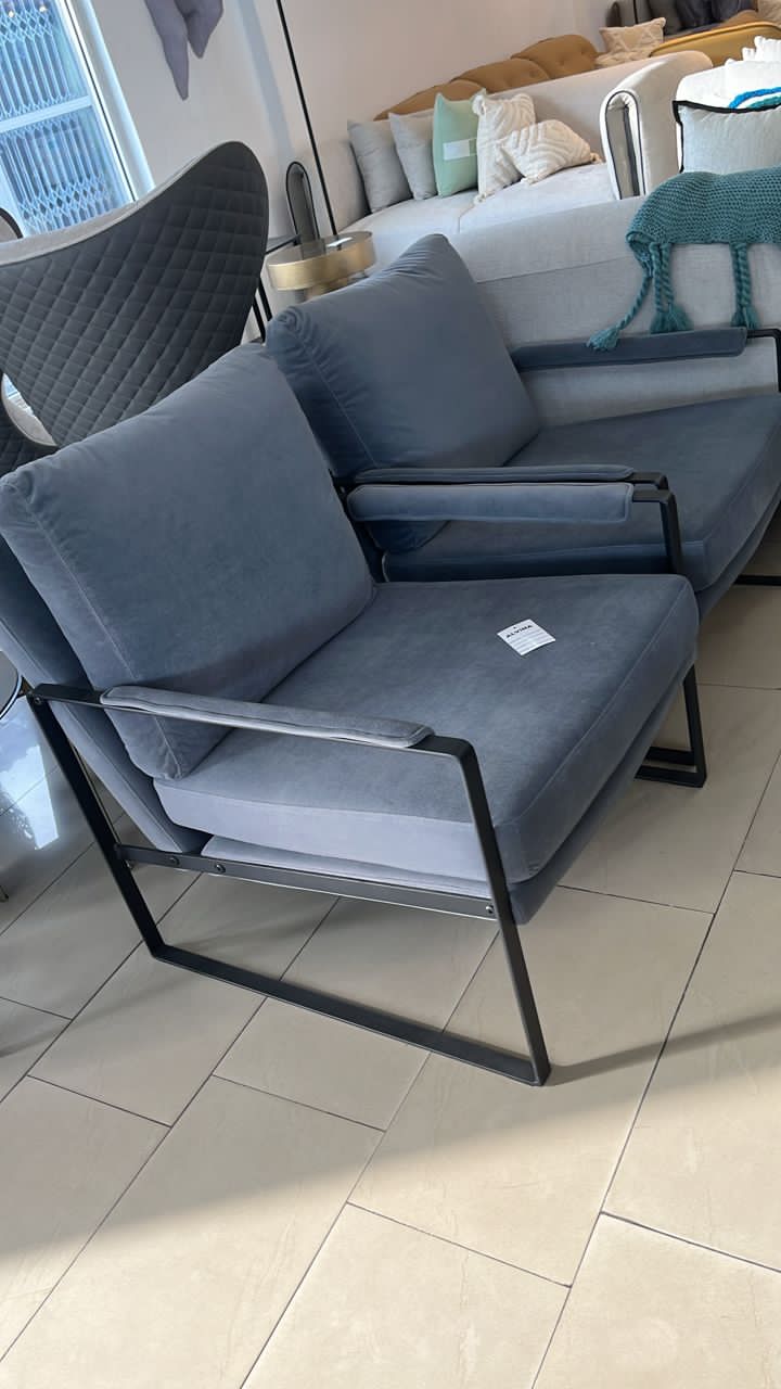 Accent chairs fabric