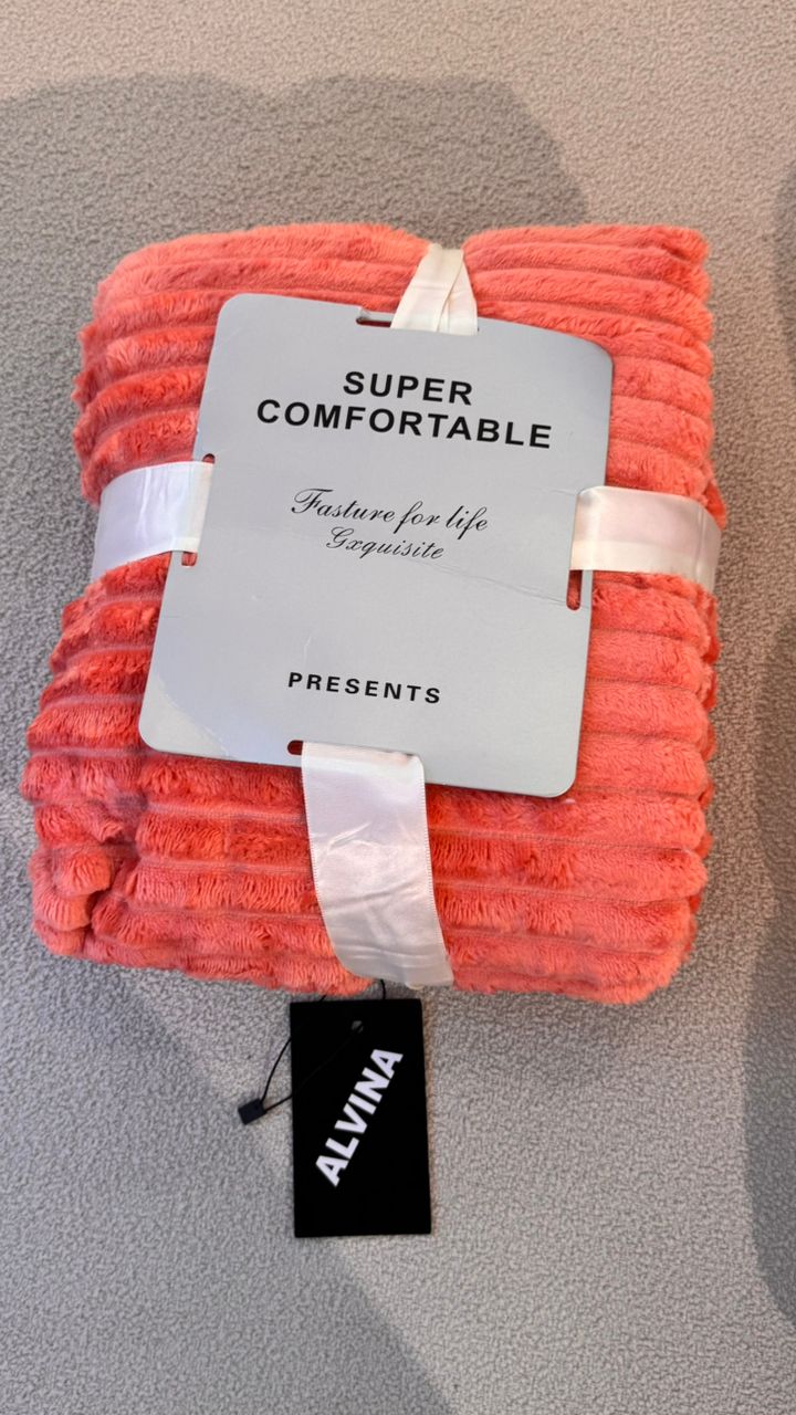 Throw blanket