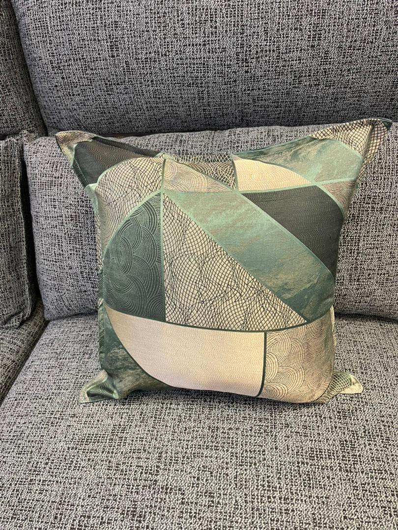 Throw pillows