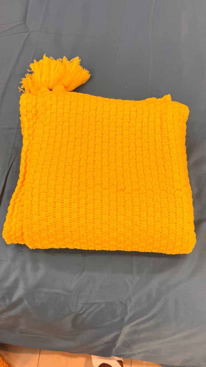 Throw blanket