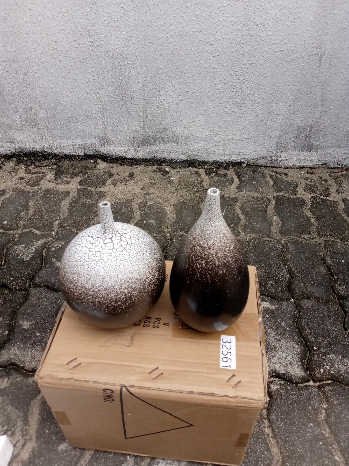 2 in 1 vase decor