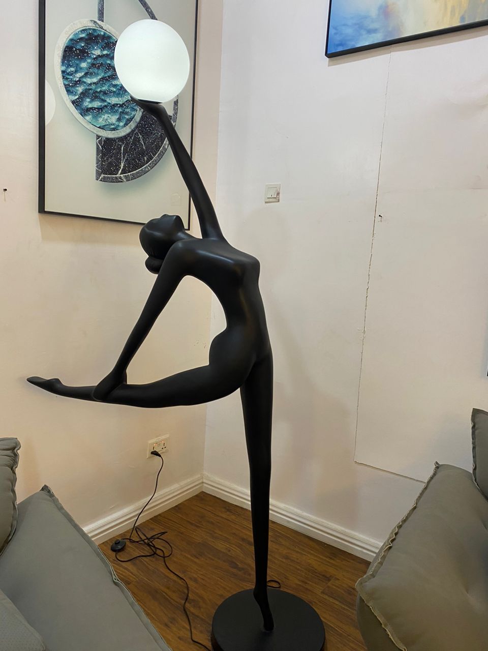 Human ballerina floor lamp