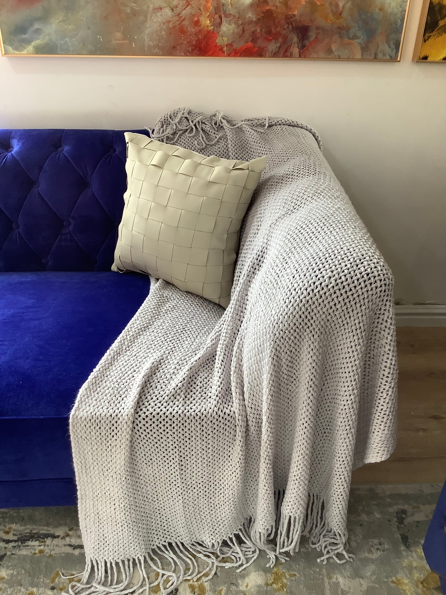 Throw blanket