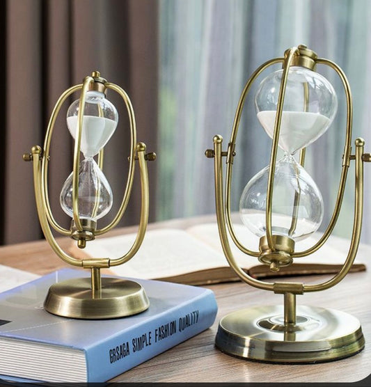 Hour glass decor