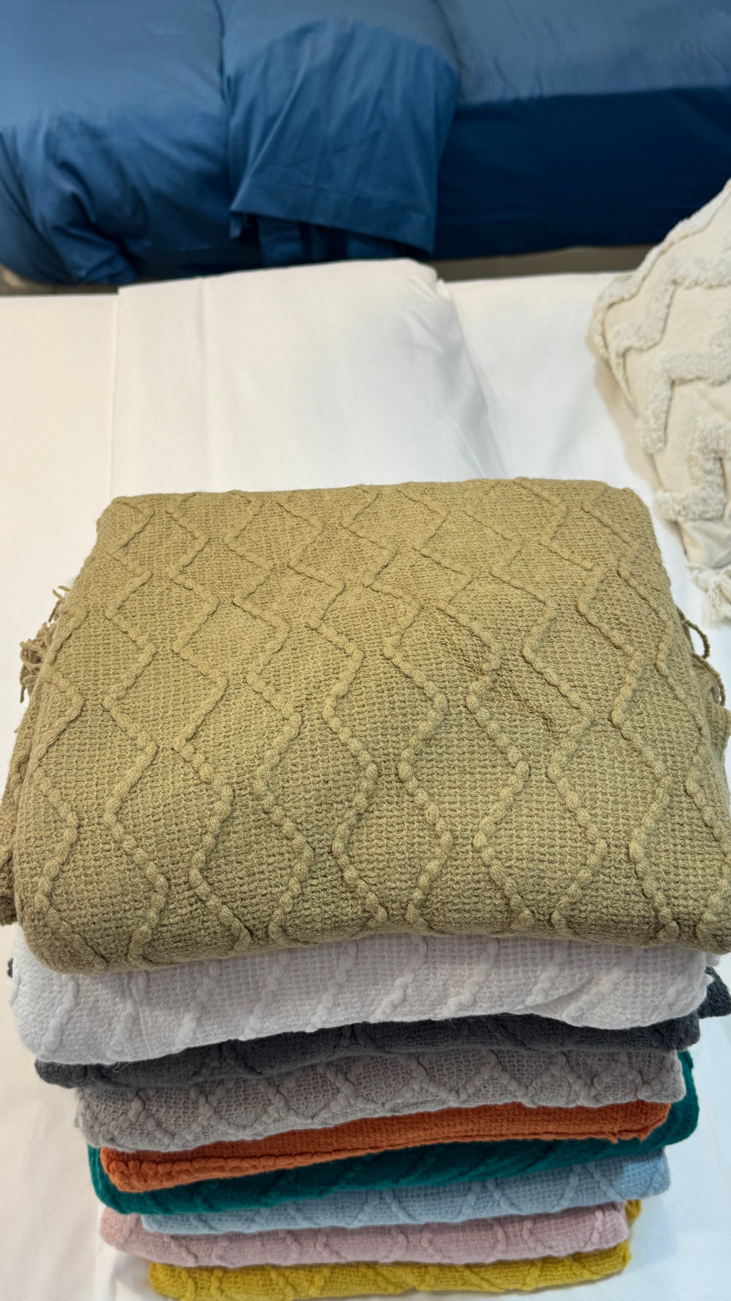 Throw blanket Coll-A