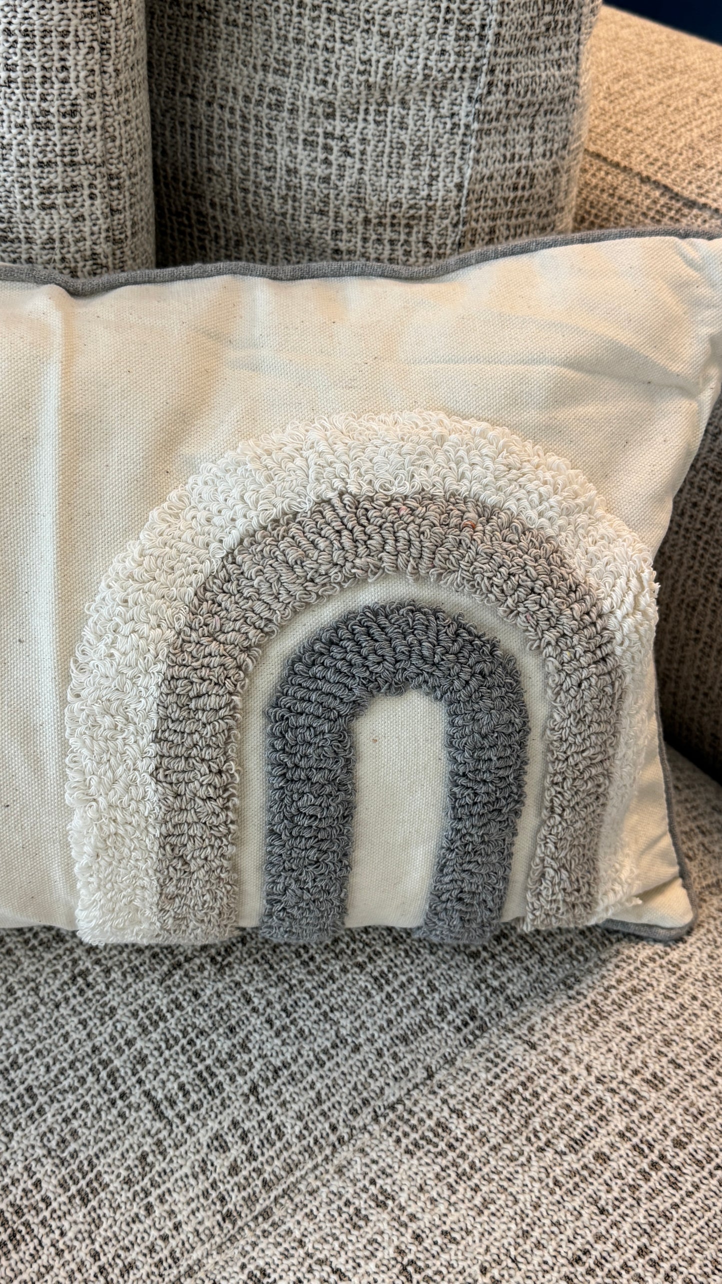 Throw pillow