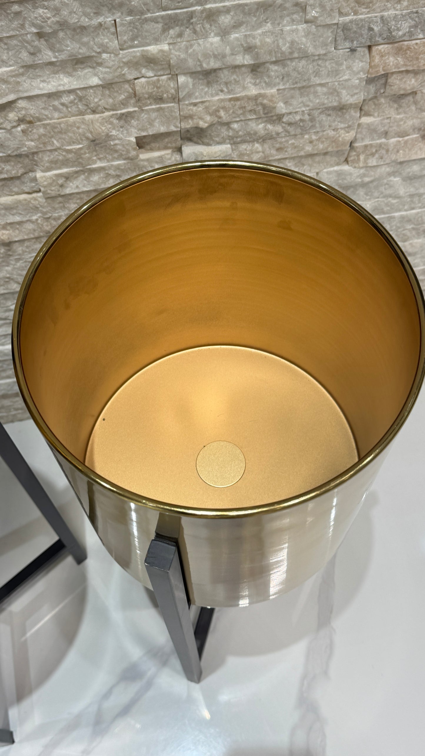 Gold and black stainless steel vase SN01
