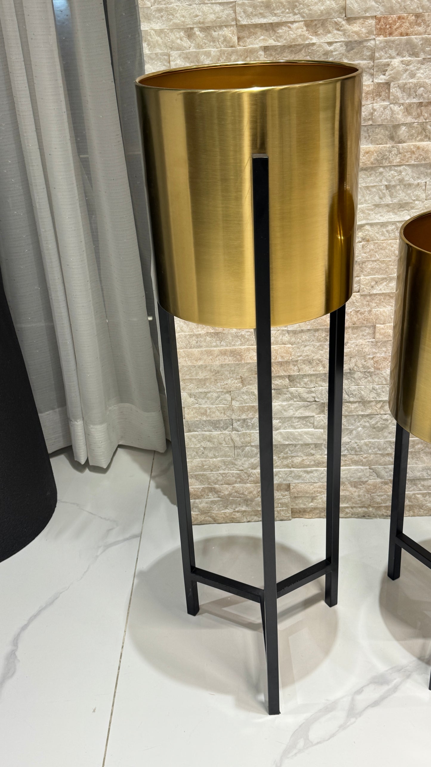 Gold and black stainless steel vase SN01