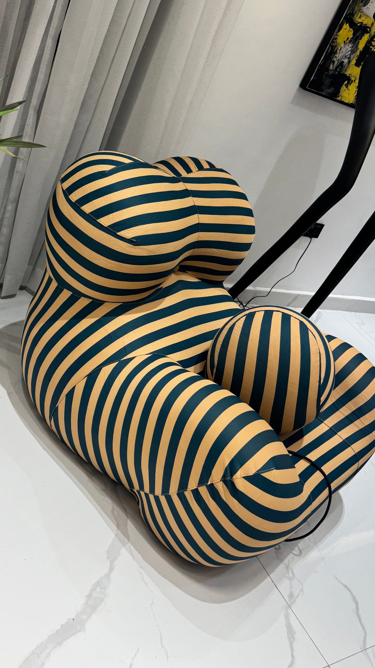 Luxury Compressed Teddy Sofa-Space Saving Designer Chair