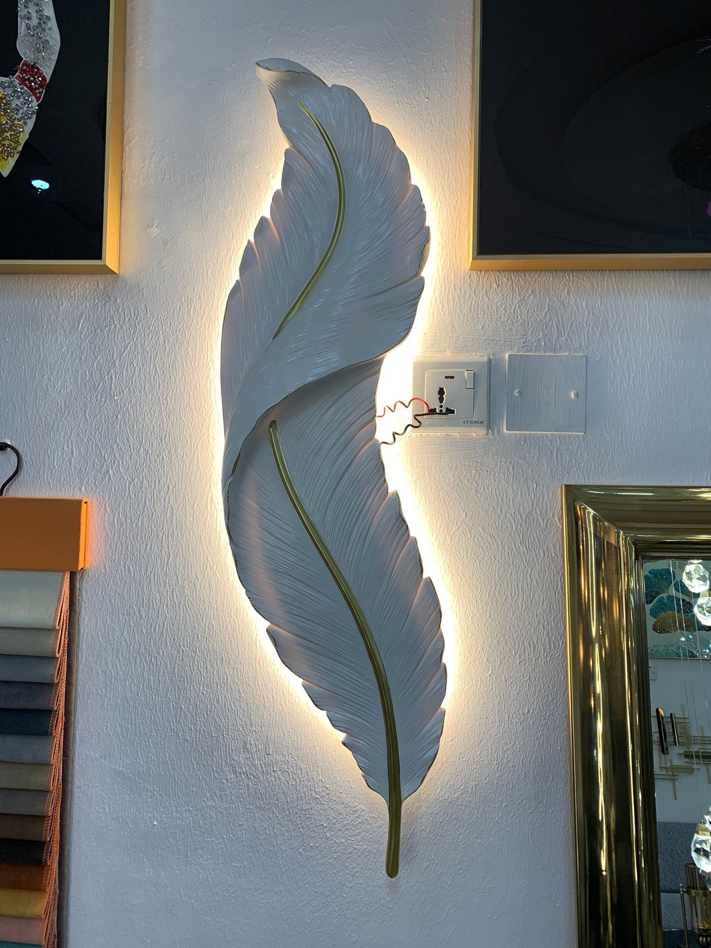 Leaf Wall light