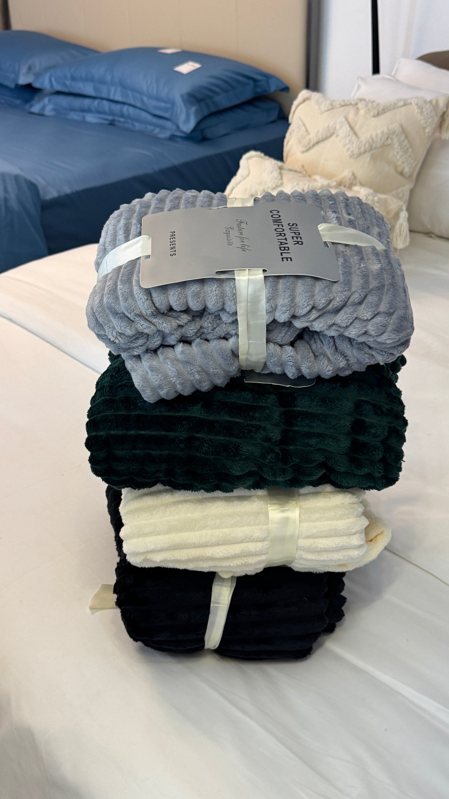 Throw blanket Coll-G