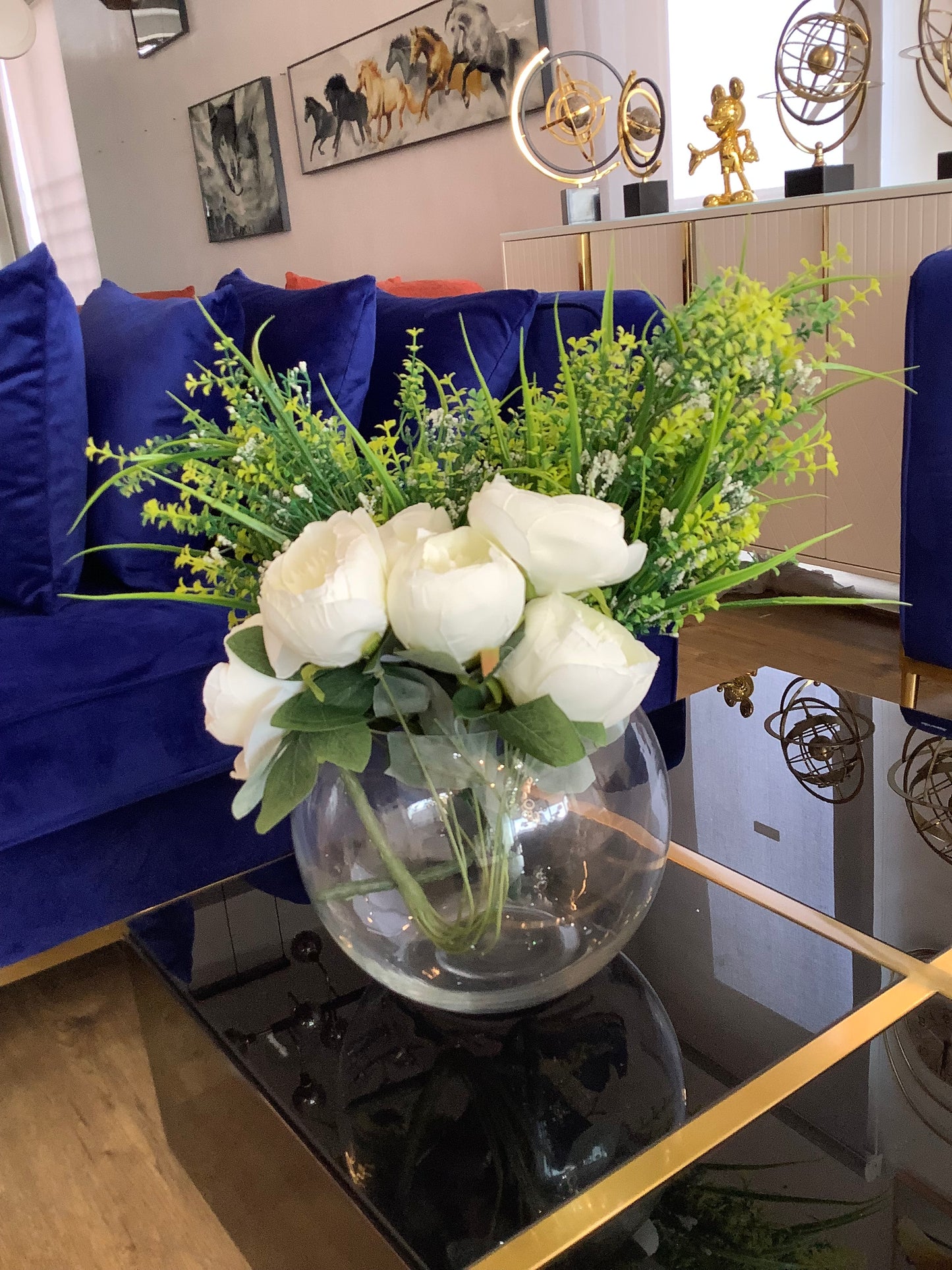 Fish bowl and flower