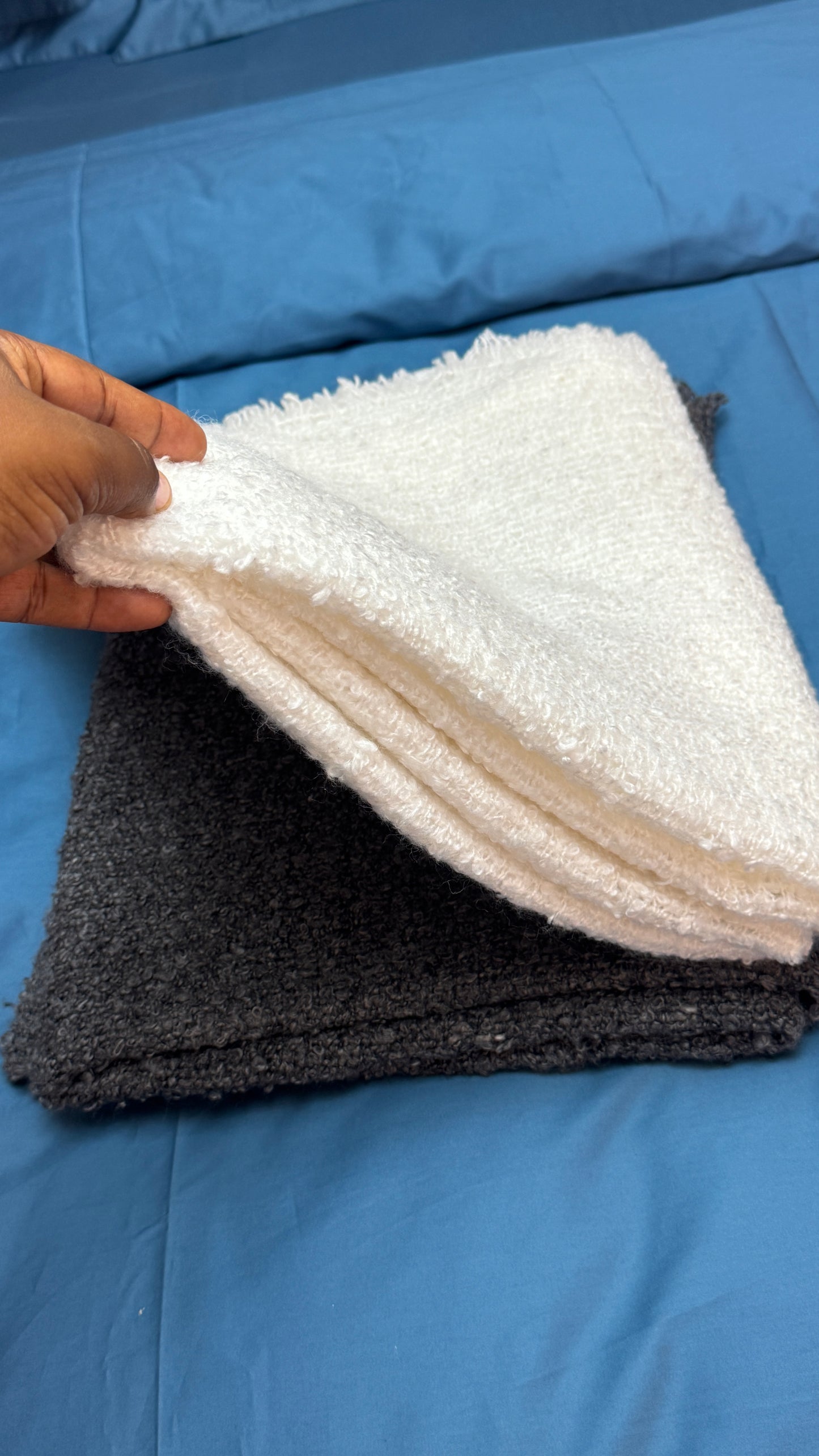 Throw blanket Coll-J
