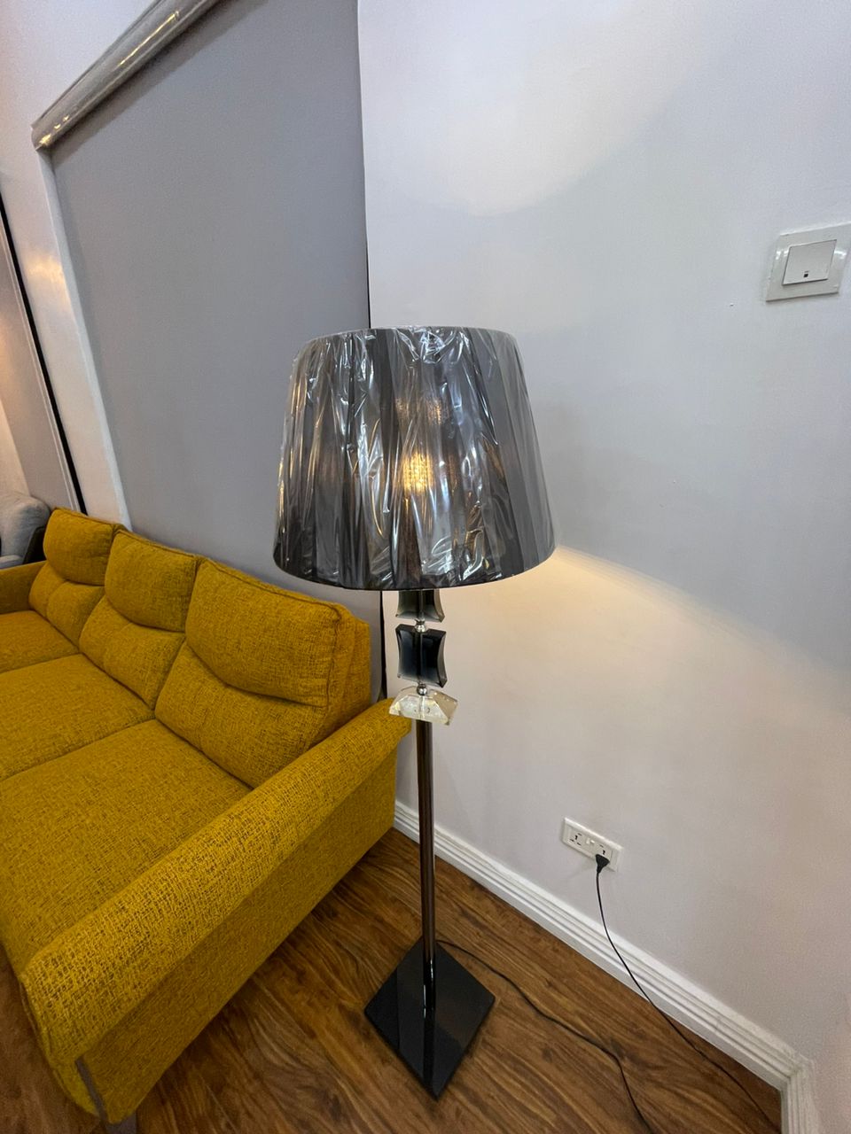 Crystal Black Standing lamp