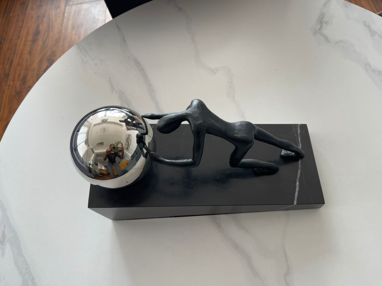 Pushing man luxury decor