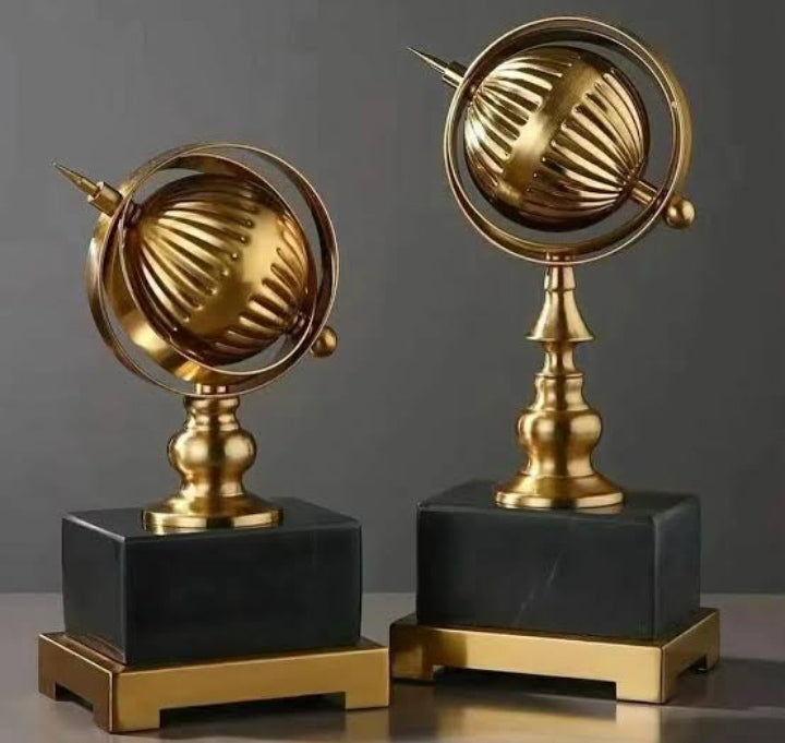 Pointy Globe decor G001