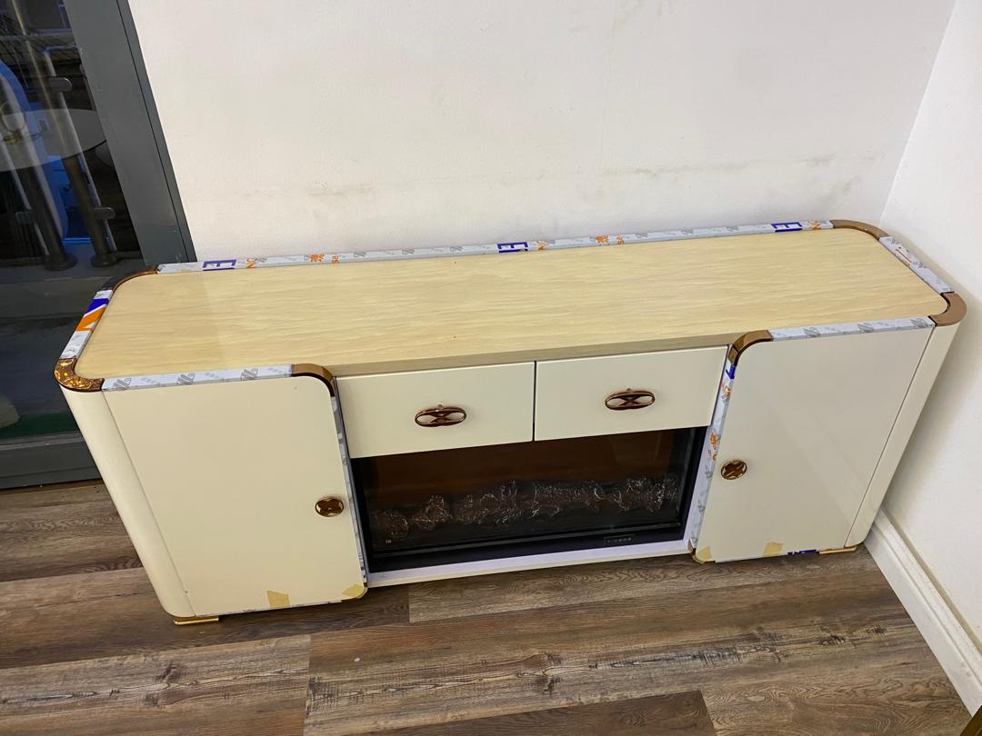 Tv console