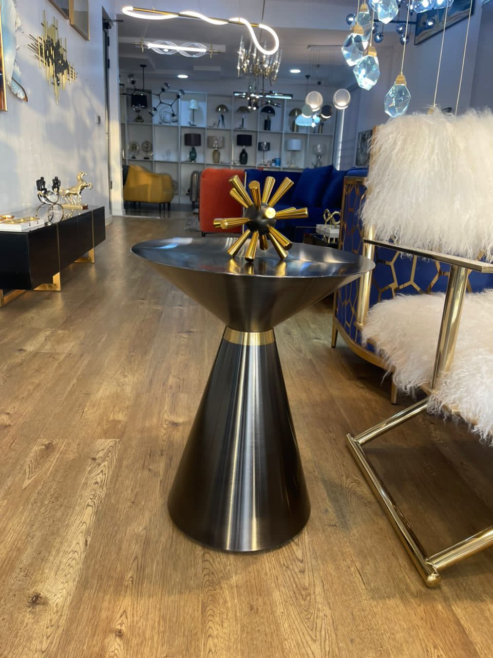 Side stool