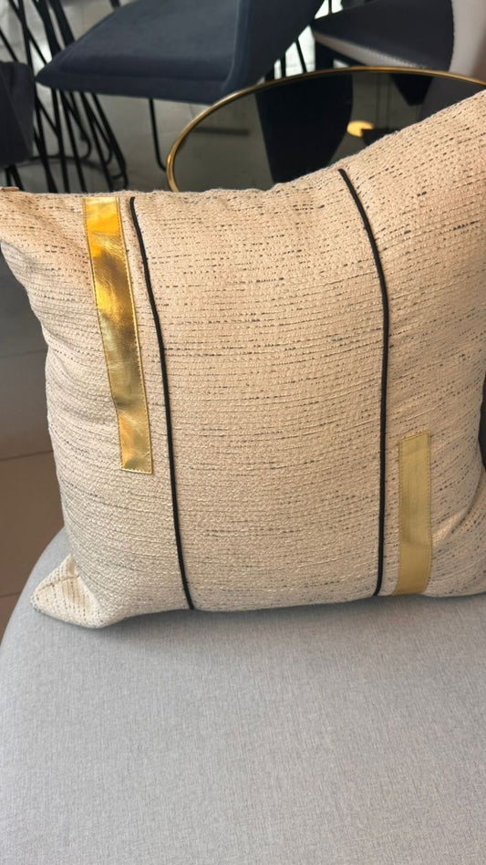 Throw pillow