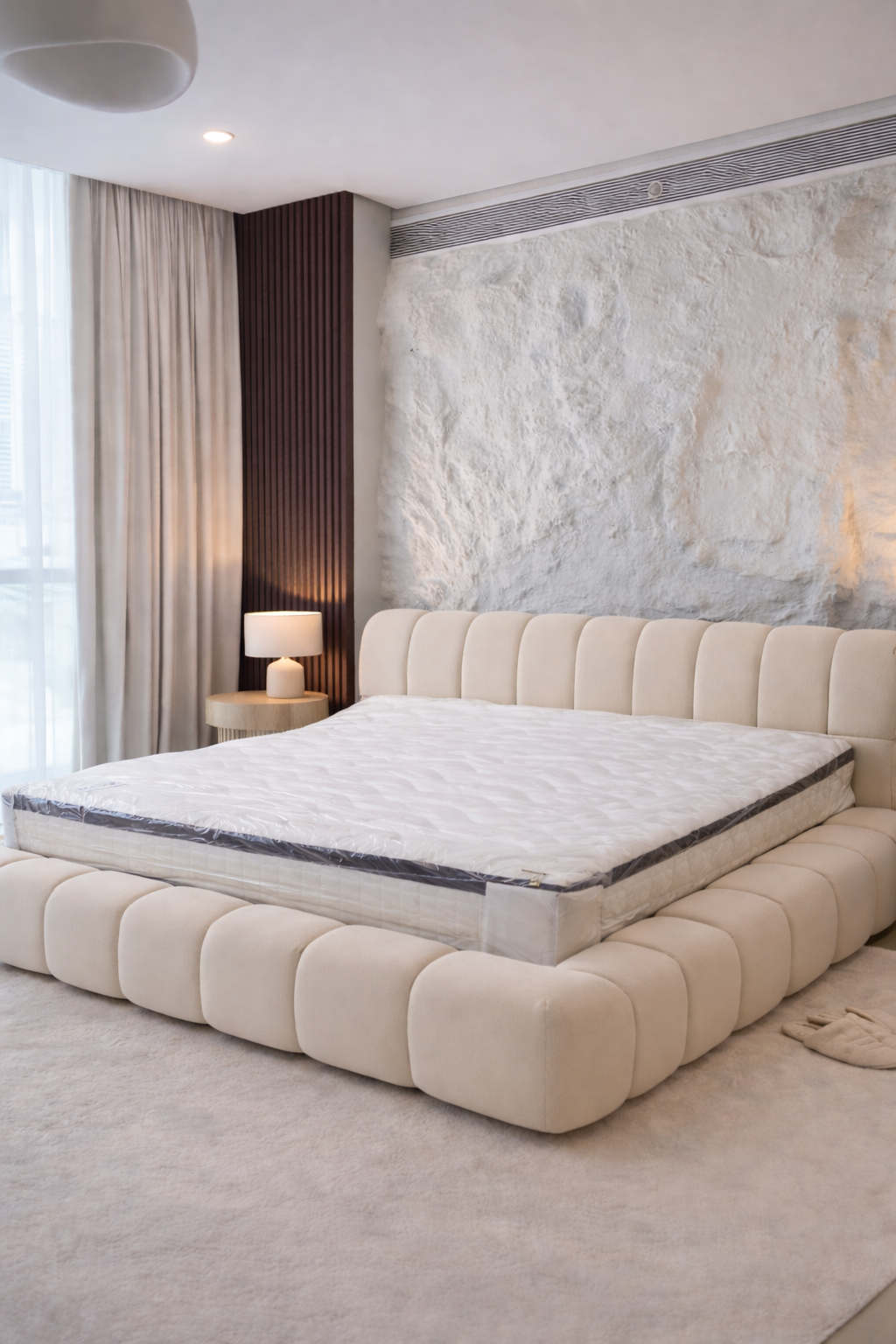 6 by 7ft Bedframe
