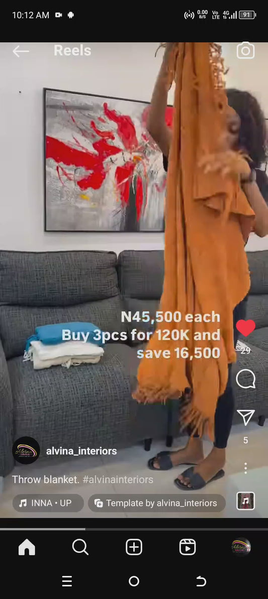 Throw blanket