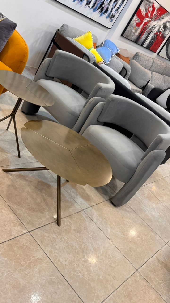 Accent chair