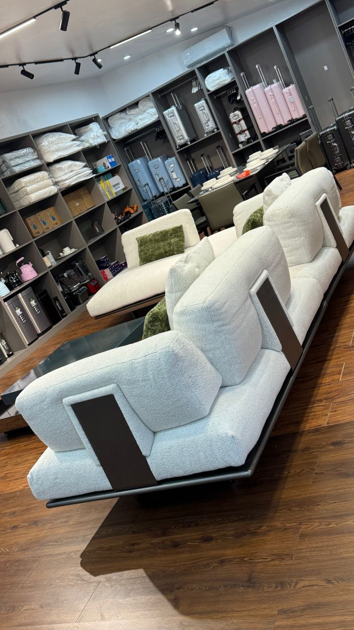 3,2 sofa set